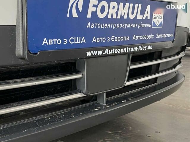 Хендай Kona Electric, объемом двигателя 0 л и пробегом 45 тыс. км за 22777 $, фото 9 на Automoto.ua