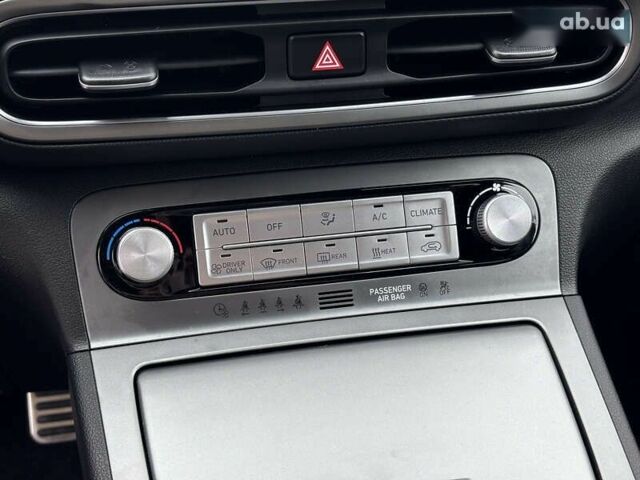 Хендай Kona Electric, об'ємом двигуна 0 л та пробігом 107 тис. км за 18800 $, фото 22 на Automoto.ua