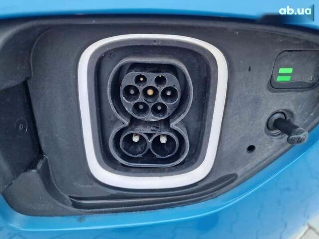 Хендай Kona Electric, объемом двигателя 0 л и пробегом 95 тыс. км за 16600 $, фото 4 на Automoto.ua