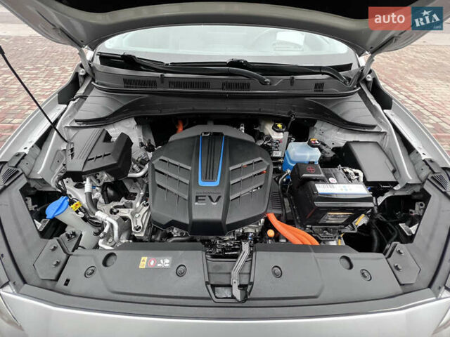 Хендай Kona Electric, объемом двигателя 0 л и пробегом 77 тыс. км за 20500 $, фото 37 на Automoto.ua