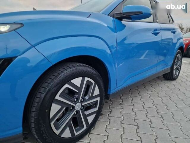 Хендай Kona Electric, объемом двигателя 0 л и пробегом 95 тыс. км за 16600 $, фото 2 на Automoto.ua