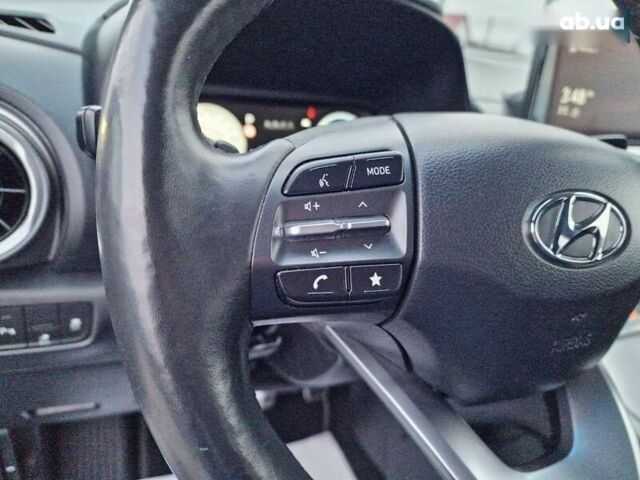 Хендай Kona Electric, объемом двигателя 0 л и пробегом 95 тыс. км за 16600 $, фото 28 на Automoto.ua