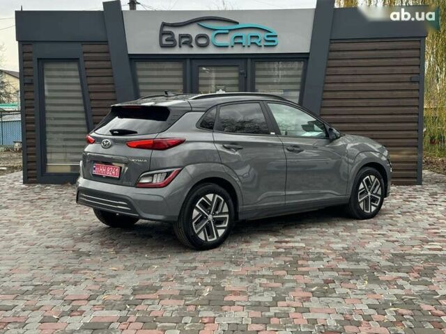 Хендай Kona Electric, объемом двигателя 0 л и пробегом 65 тыс. км за 17999 $, фото 4 на Automoto.ua