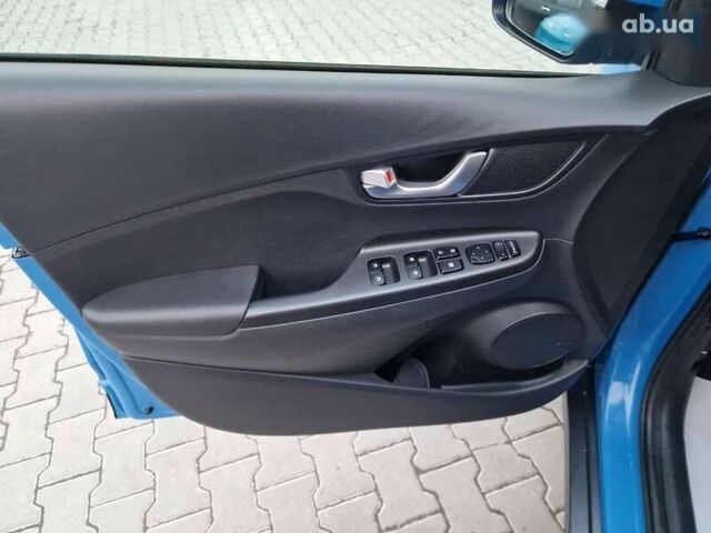 Хендай Kona Electric, объемом двигателя 0 л и пробегом 95 тыс. км за 16600 $, фото 20 на Automoto.ua