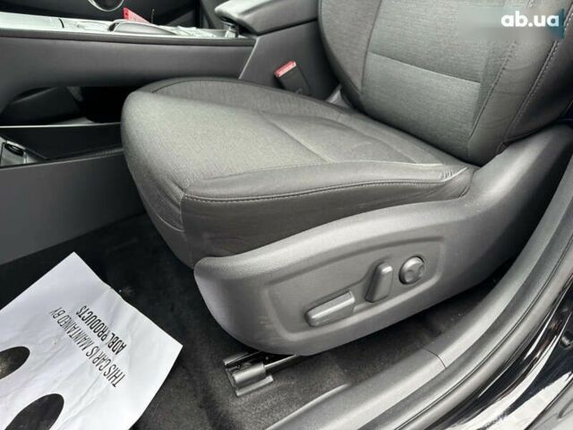 Хендай Kona Electric, объемом двигателя 0 л и пробегом 117 тыс. км за 18200 $, фото 11 на Automoto.ua