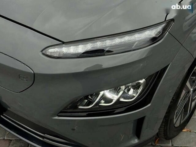Хендай Kona Electric, объемом двигателя 0 л и пробегом 65 тыс. км за 17999 $, фото 14 на Automoto.ua