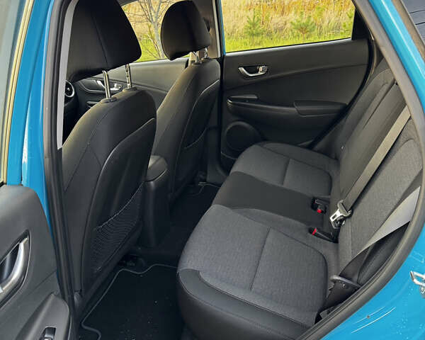 Хендай Kona Electric, объемом двигателя 0 л и пробегом 60 тыс. км за 16500 $, фото 23 на Automoto.ua