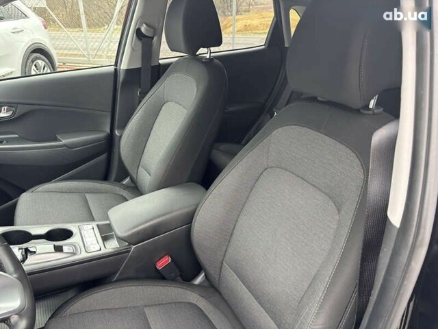 Хендай Kona Electric, об'ємом двигуна 0 л та пробігом 107 тис. км за 18800 $, фото 24 на Automoto.ua