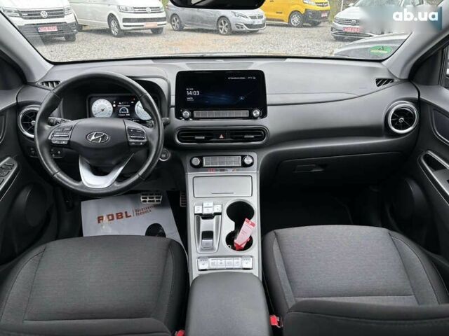 Хендай Kona Electric, объемом двигателя 0 л и пробегом 117 тыс. км за 18200 $, фото 22 на Automoto.ua