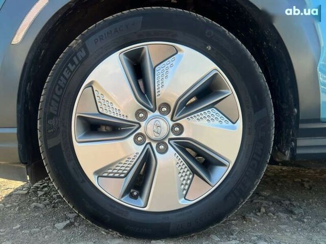 Хендай Kona Electric, объемом двигателя 0 л и пробегом 100 тыс. км за 17932 $, фото 22 на Automoto.ua