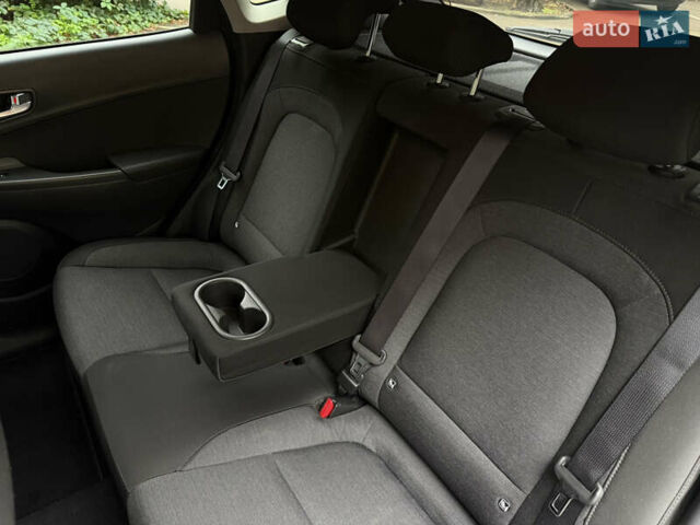 Хендай Kona Electric, объемом двигателя 0 л и пробегом 24 тыс. км за 19800 $, фото 59 на Automoto.ua