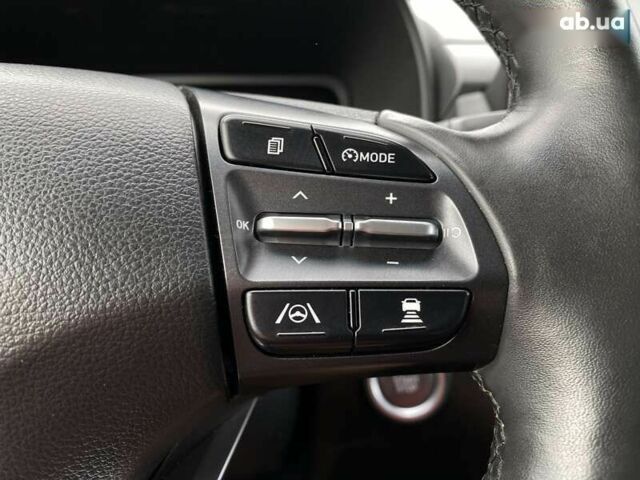 Хендай Kona Electric, объемом двигателя 0 л и пробегом 78 тыс. км за 20700 $, фото 6 на Automoto.ua