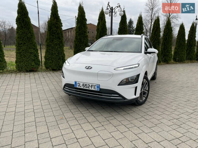 Хендай Kona Electric, объемом двигателя 0 л и пробегом 76 тыс. км за 16900 $, фото 3 на Automoto.ua