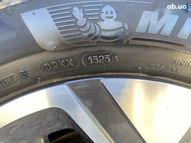 Хендай Kona Electric, об'ємом двигуна 0 л та пробігом 113 тис. км за 19950 $, фото 25 на Automoto.ua