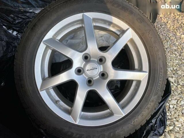 Хендай Kona Electric, объемом двигателя 0 л и пробегом 78 тыс. км за 20700 $, фото 2 на Automoto.ua