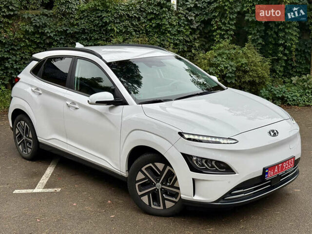 Хендай Kona Electric, объемом двигателя 0 л и пробегом 24 тыс. км за 19800 $, фото 15 на Automoto.ua