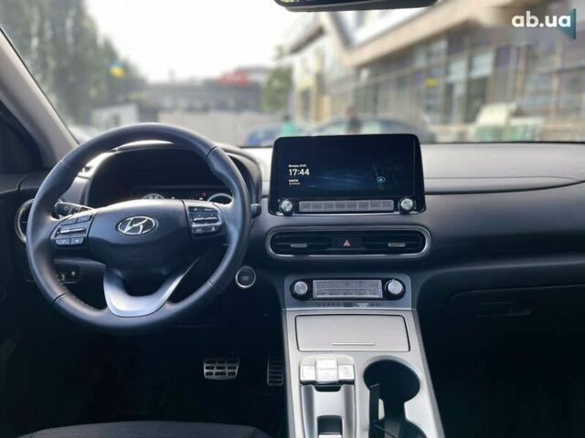 Хендай Kona Electric, об'ємом двигуна 0 л та пробігом 61 тис. км за 22200 $, фото 25 на Automoto.ua