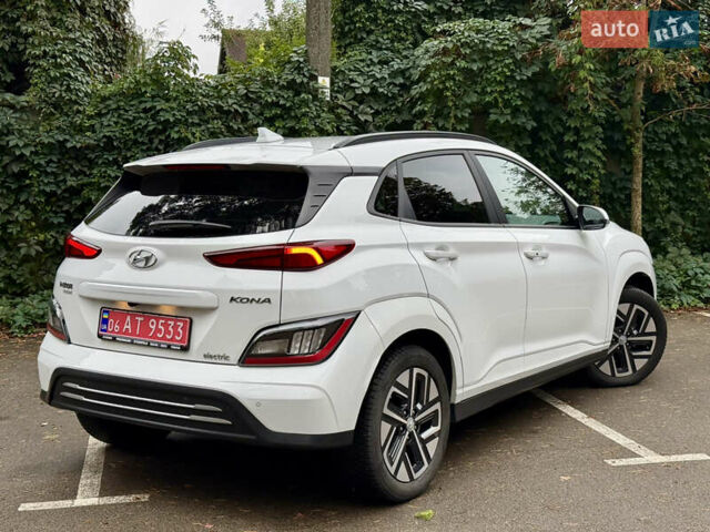 Хендай Kona Electric, объемом двигателя 0 л и пробегом 24 тыс. км за 19800 $, фото 36 на Automoto.ua