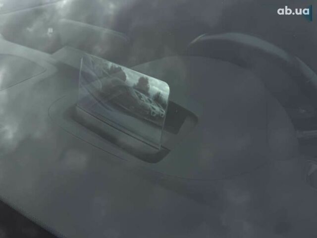 Хендай Kona Electric, объемом двигателя 0 л и пробегом 83 тыс. км за 20900 $, фото 24 на Automoto.ua