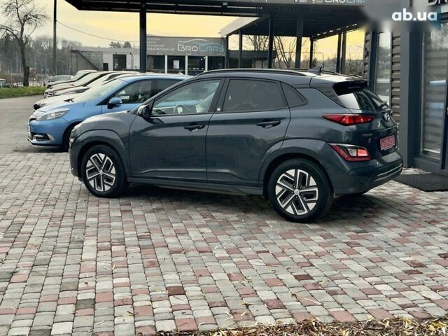Хендай Kona Electric, объемом двигателя 0 л и пробегом 48 тыс. км за 17500 $, фото 6 на Automoto.ua