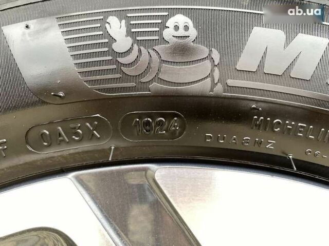 Хендай Kona Electric, объемом двигателя 0 л и пробегом 78 тыс. км за 20700 $, фото 22 на Automoto.ua