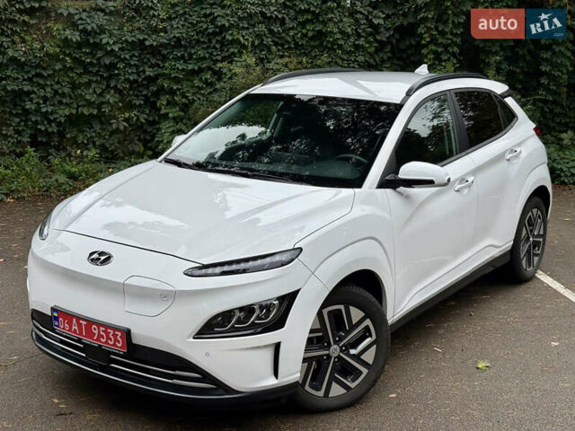 Хендай Kona Electric, объемом двигателя 0 л и пробегом 24 тыс. км за 19800 $, фото 8 на Automoto.ua