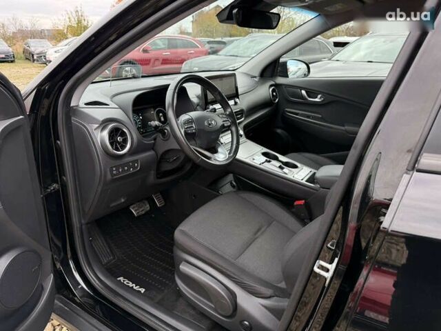 Хендай Kona Electric, объемом двигателя 0 л и пробегом 83 тыс. км за 20900 $, фото 1 на Automoto.ua