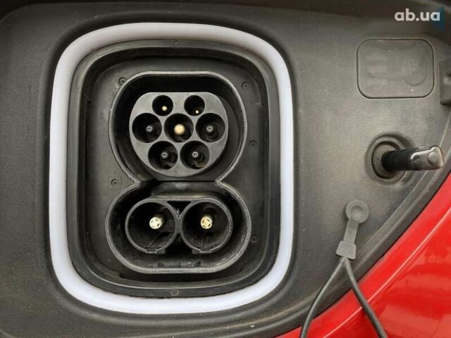 Хендай Kona Electric, об'ємом двигуна 0 л та пробігом 111 тис. км за 20400 $, фото 20 на Automoto.ua