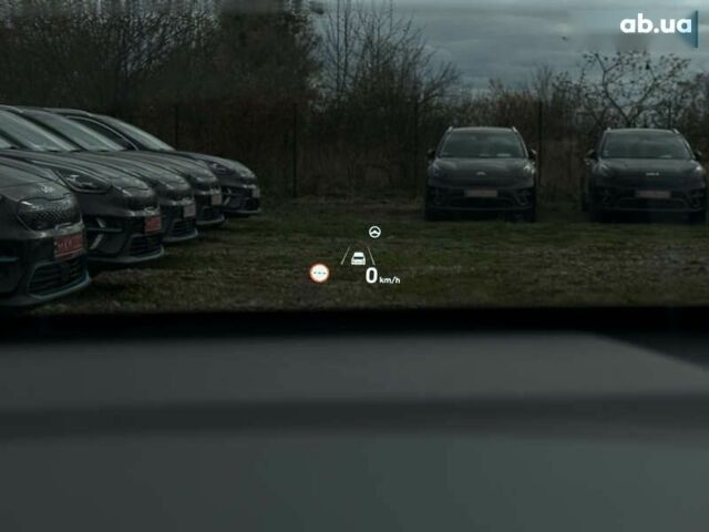 Хендай Kona Electric, объемом двигателя 0 л и пробегом 83 тыс. км за 20700 $, фото 7 на Automoto.ua