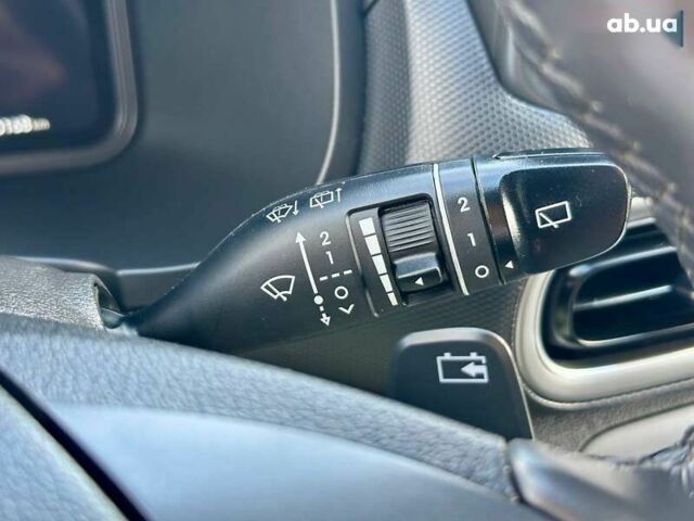 Хендай Kona Electric, объемом двигателя 0 л и пробегом 40 тыс. км за 16500 $, фото 19 на Automoto.ua