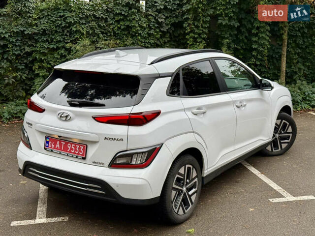 Хендай Kona Electric, объемом двигателя 0 л и пробегом 24 тыс. км за 19800 $, фото 35 на Automoto.ua