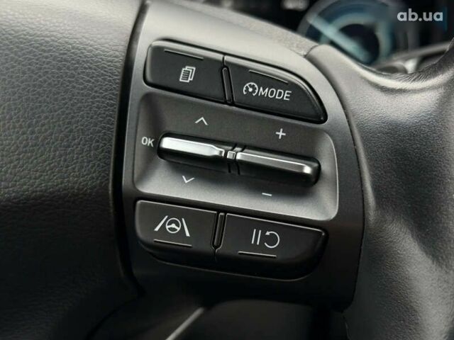 Хендай Kona Electric, объемом двигателя 0 л и пробегом 83 тыс. км за 20900 $, фото 5 на Automoto.ua