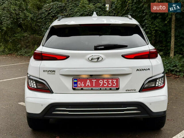 Хендай Kona Electric, объемом двигателя 0 л и пробегом 24 тыс. км за 19800 $, фото 27 на Automoto.ua