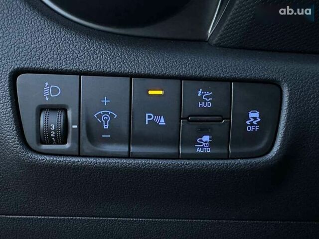 Хендай Kona Electric, объемом двигателя 0 л и пробегом 86 тыс. км за 21500 $, фото 9 на Automoto.ua