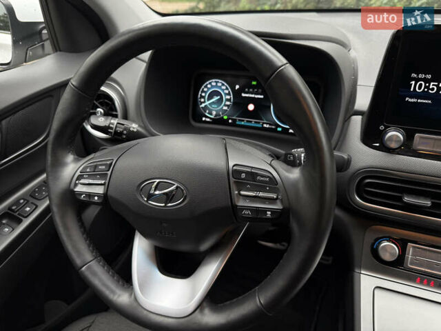 Хендай Kona Electric, объемом двигателя 0 л и пробегом 24 тыс. км за 19800 $, фото 53 на Automoto.ua