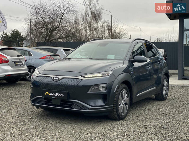 Серый Хендай Kona Electric, объемом двигателя 0 л и пробегом 89 тыс. км за 16900 $, фото 12 на Automoto.ua