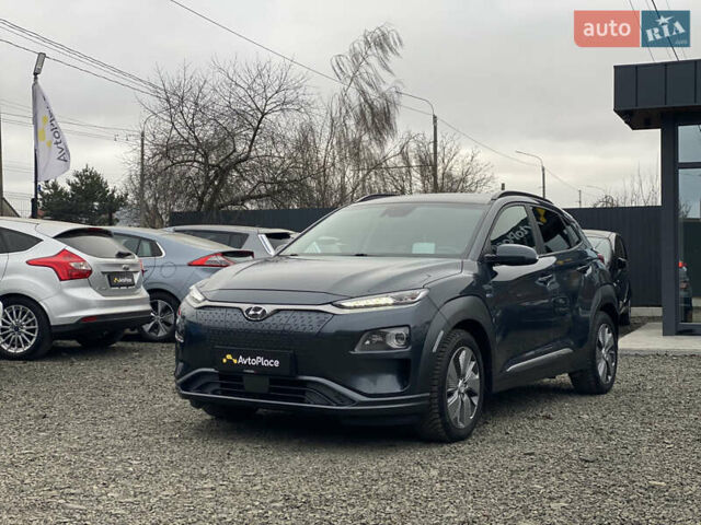 Серый Хендай Kona Electric, объемом двигателя 0 л и пробегом 89 тыс. км за 16900 $, фото 11 на Automoto.ua