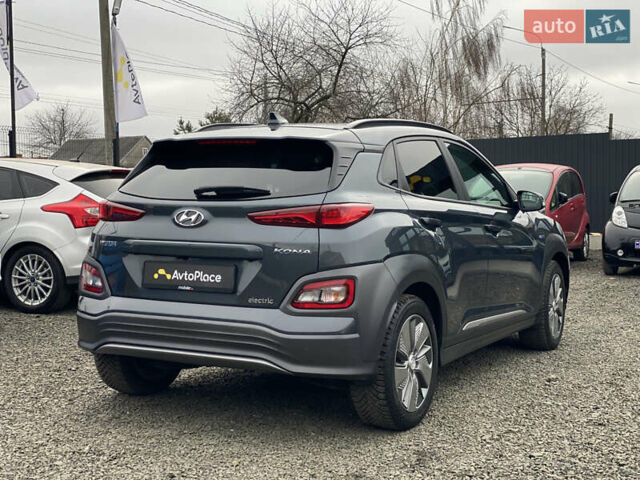 Серый Хендай Kona Electric, объемом двигателя 0 л и пробегом 89 тыс. км за 16900 $, фото 30 на Automoto.ua