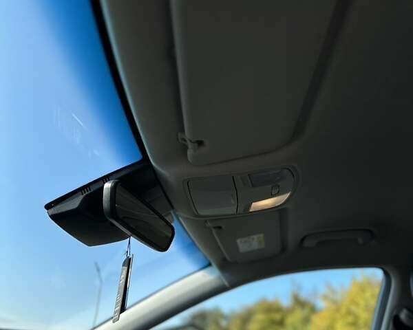 Сірий Хендай Kona Electric, об'ємом двигуна 0 л та пробігом 207 тис. км за 16800 $, фото 14 на Automoto.ua