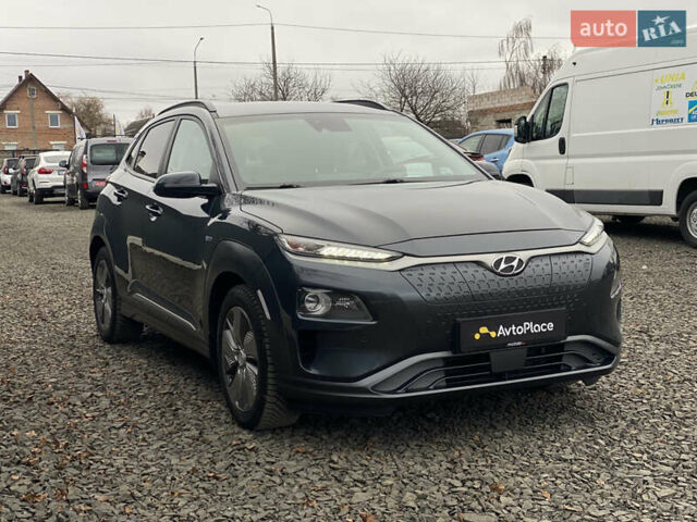 Серый Хендай Kona Electric, объемом двигателя 0 л и пробегом 89 тыс. км за 16900 $, фото 90 на Automoto.ua