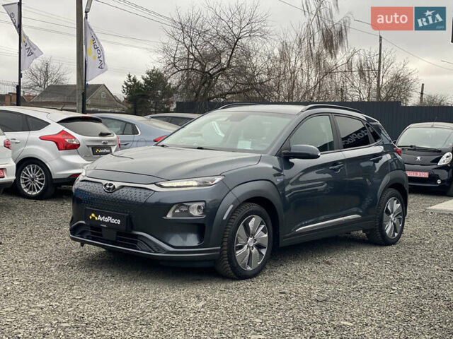 Серый Хендай Kona Electric, объемом двигателя 0 л и пробегом 89 тыс. км за 16900 $, фото 13 на Automoto.ua