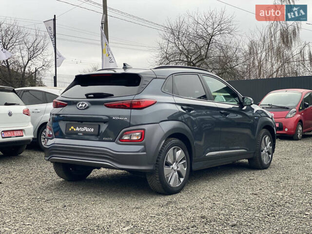 Серый Хендай Kona Electric, объемом двигателя 0 л и пробегом 89 тыс. км за 16900 $, фото 31 на Automoto.ua