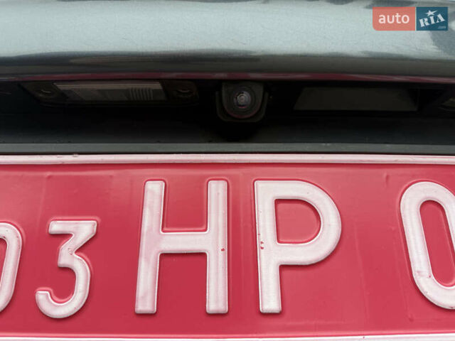 Серый Хендай Kona Electric, объемом двигателя 0 л и пробегом 103 тыс. км за 17300 $, фото 15 на Automoto.ua