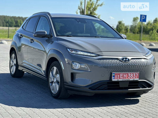 Сірий Хендай Kona Electric, об'ємом двигуна 0 л та пробігом 94 тис. км за 16999 $, фото 2 на Automoto.ua