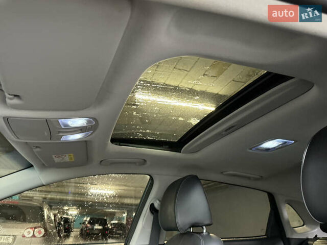 Серый Хендай Kona Electric, объемом двигателя 0 л и пробегом 120 тыс. км за 16999 $, фото 49 на Automoto.ua
