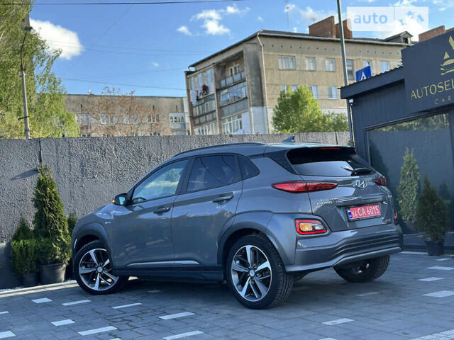 Сірий Хендай Kona Electric, об'ємом двигуна 0 л та пробігом 120 тис. км за 19550 $, фото 39 на Automoto.ua