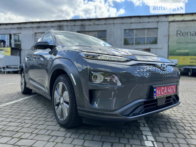 Сірий Хендай Kona Electric, об'ємом двигуна 0 л та пробігом 136 тис. км за 19999 $, фото 19 на Automoto.ua