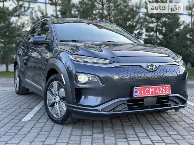 Серый Хендай Kona Electric, объемом двигателя 0 л и пробегом 106 тыс. км за 18400 $, фото 16 на Automoto.ua