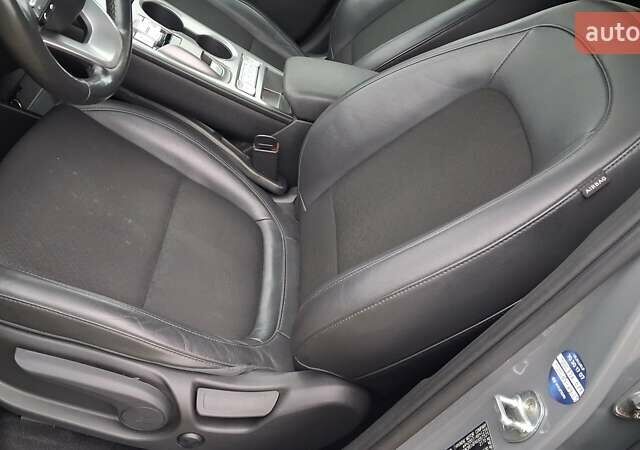 Серый Хендай Kona Electric, объемом двигателя 0 л и пробегом 180 тыс. км за 16700 $, фото 24 на Automoto.ua