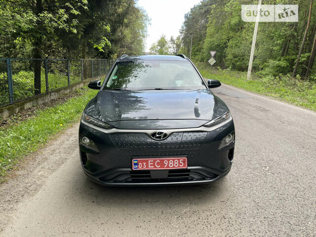 Серый Хендай Kona Electric, объемом двигателя 0 л и пробегом 139 тыс. км за 17900 $, фото 43 на Automoto.ua